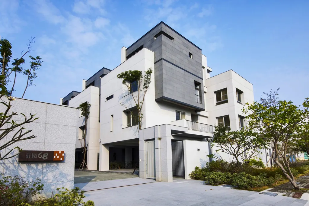 典雅質樸新代表　南源建設「莊園8」打造高雅質感安全宅