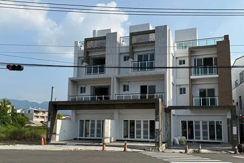 築秀山水匯NO.2建案主視覺