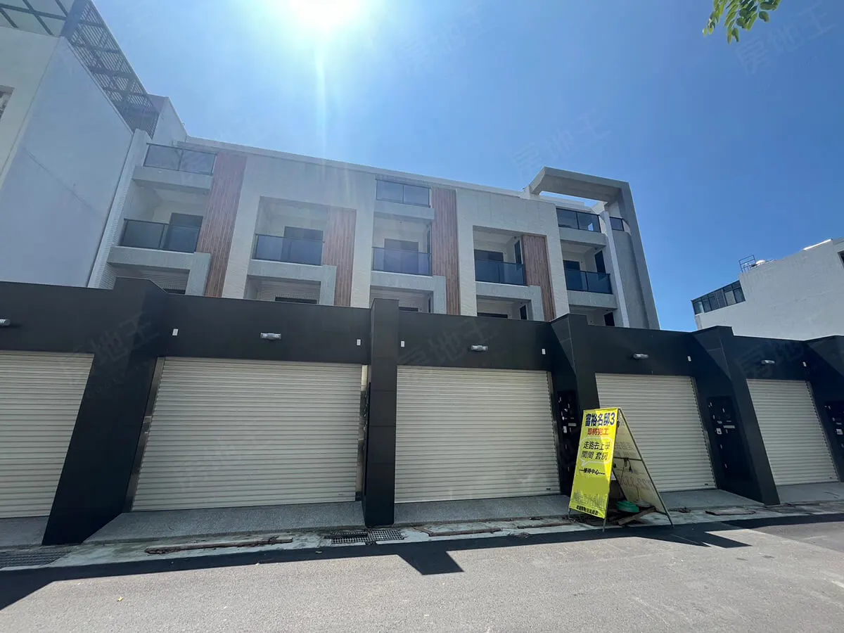 富裕名邸3建案圖輯 1