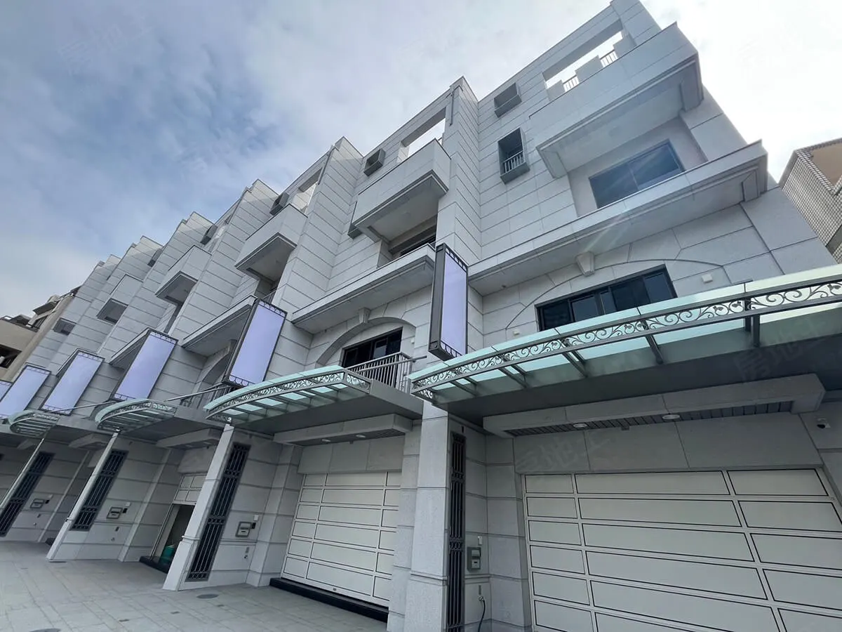 皇龍六璽建案圖輯 1